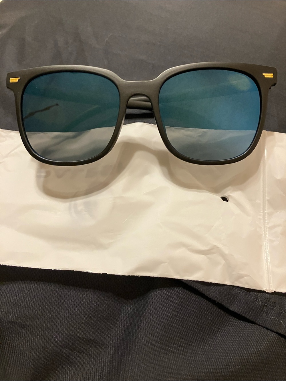 NIB Matte Black & Blue Mirrored Sunglasses with Blue Mirror Lenses